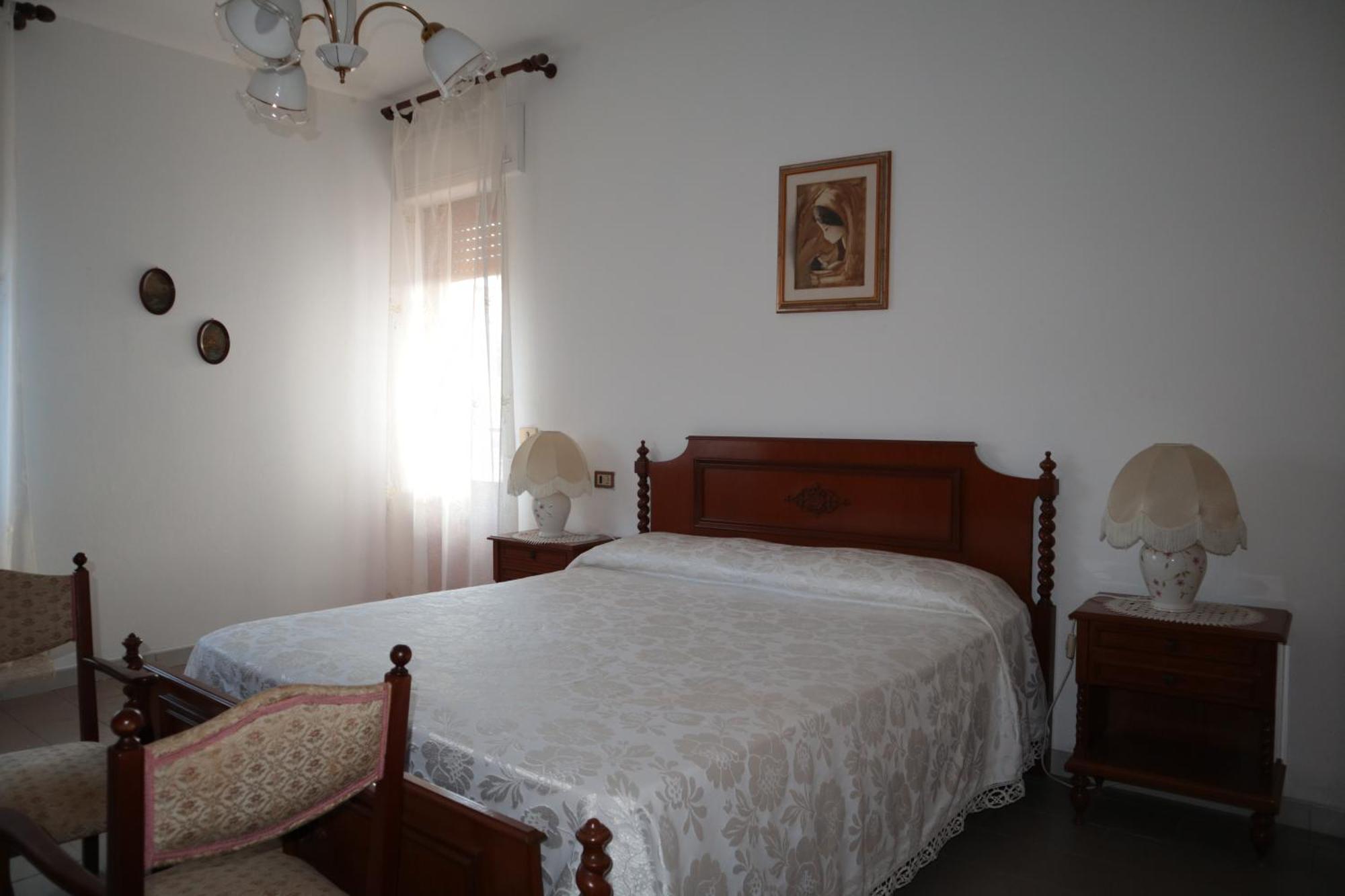 Appartamento Via Oristano 布多尼 外观 照片