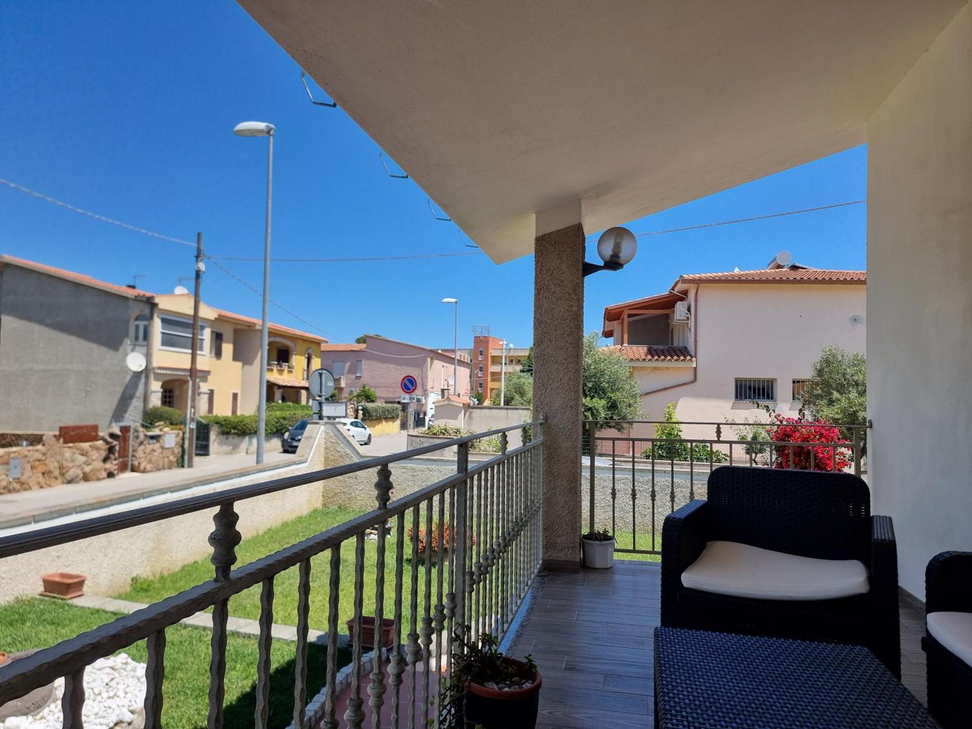 Appartamento Via Oristano 布多尼 外观 照片